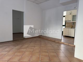 Κατάστημα 56 τ.μ. για ενοικίαση, Πειραιάς, Καστέλλα-thumb-2