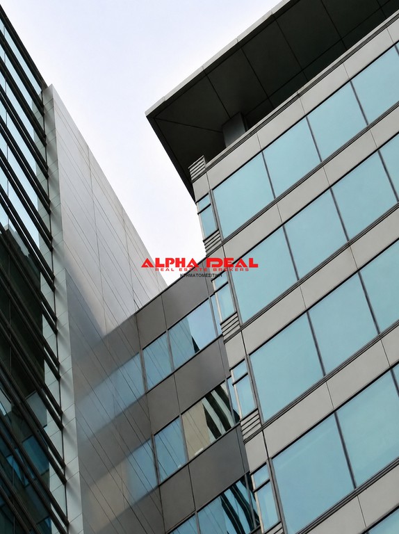 Επιχειρηματικό κτίριο 2.000 τ.μ. πρός ενοικίαση, Πειραιάς - Προάστια, Κερατσίνι