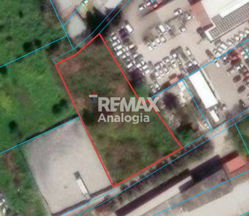 Parcel 2.106 sqm for rent, Thessaloniki - Suburbs, Pylea