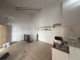 Κατάστημα 146 τ.μ. για ενοικίαση, Ν. Ρεθύμνου, Ρέθυμνο-thumb-4