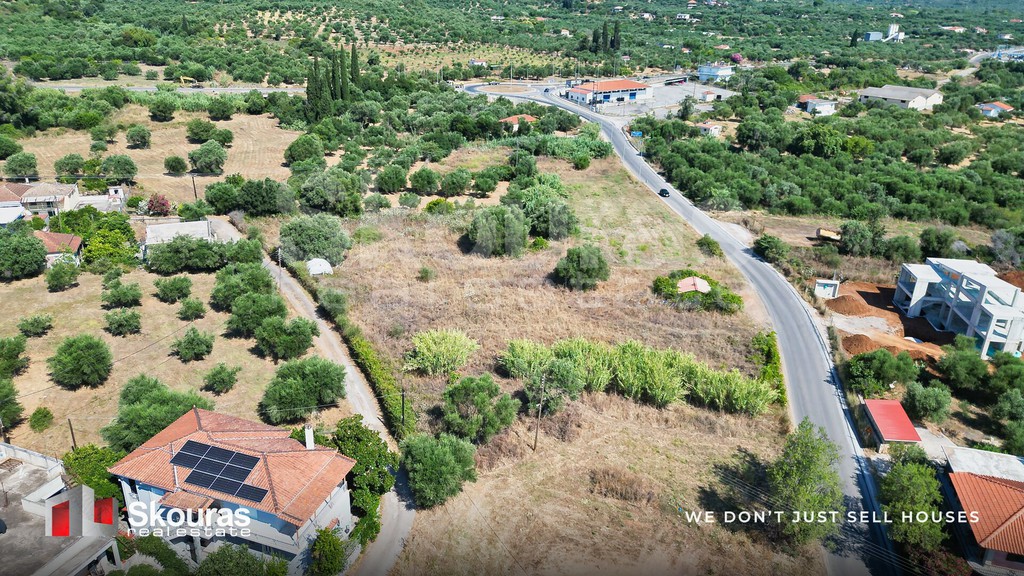 Αγροτεμάχια 3.800 τ.μ. προς πώληση, Πεταλίδι Μεσσηνίας