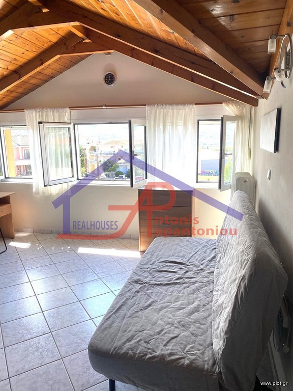 Studio / γκαρσονιέρα 30 τ.μ. προς ενοικίαση, Νέο Σιράκο