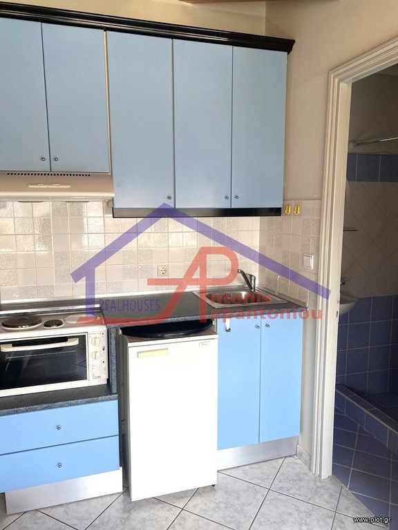 Studio / γκαρσονιέρα 30 τ.μ. προς ενοικίαση, Νέο Σιράκο