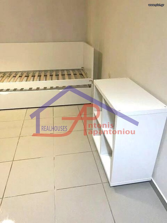 Studio / γκαρσονιέρα 30 τ.μ. προς ενοικίαση, Νέο Σιράκο