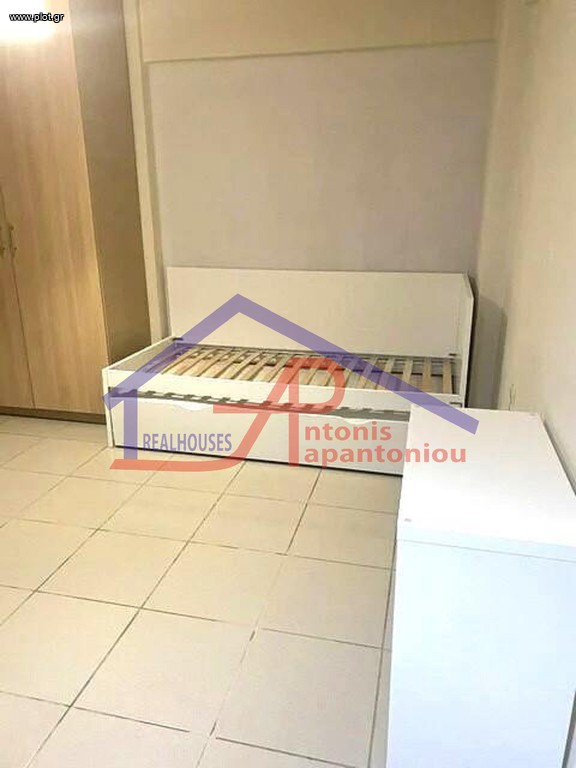 Studio / γκαρσονιέρα 30 τ.μ. προς ενοικίαση, Νέο Σιράκο
