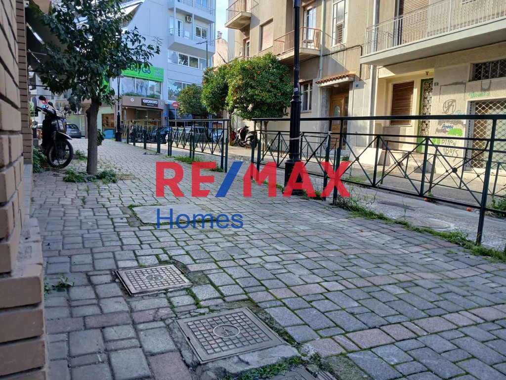 Κατάστημα 90 τ.μ. πρός ενοικίαση, Αθήνα - Νότια Προάστια, Βύρωνας