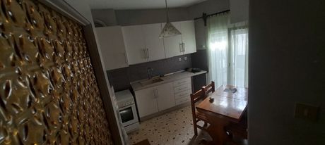 Μονοκατοικία 100 τ.μ. πρός ενοικίαση
