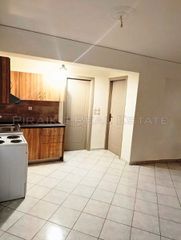 Διαμέρισμα 52 τ.μ. για πώληση, Πειραιάς, Καστέλλα-thumb-1