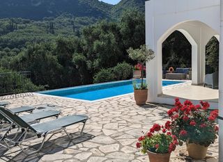 Βίλλα 200 τ.μ. πρός ενοικίαση, Ν. Κέρκυρας, Κέρκυρα-thumb-2