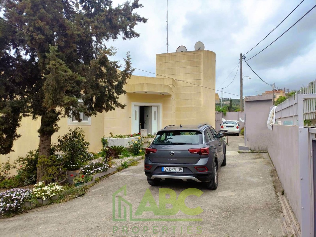 Συγκρότημα διαμερισμάτων 300 τ.μ. πρός πώληση, Ν. Ηρακλείου, Αρχάνες