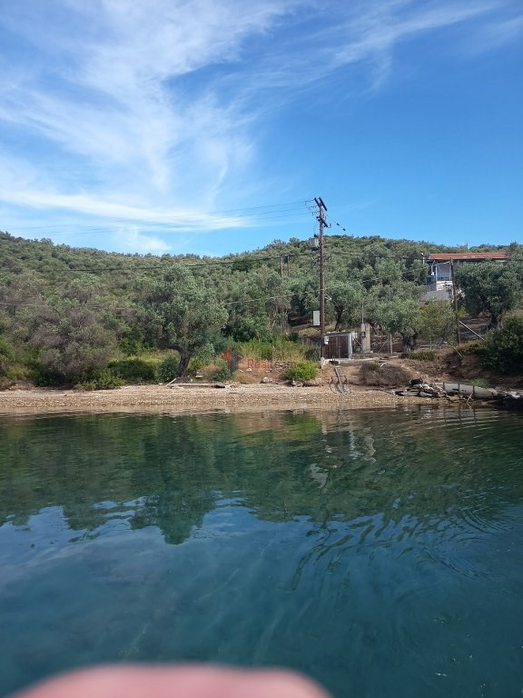 Μονοκατοικία 14,12 τ.μ. προς πώληση, Παλαιό Τρίκερι