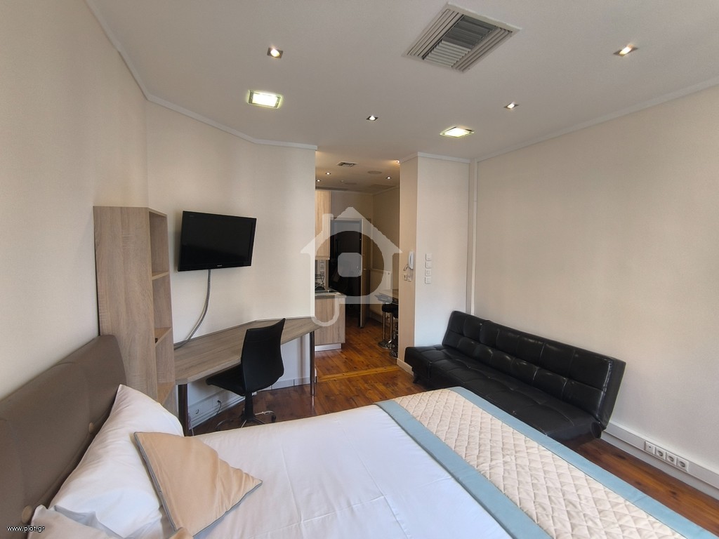 Studio / γκαρσονιέρα 40 τ.μ. προς ενοικίαση, Λαδάδικα