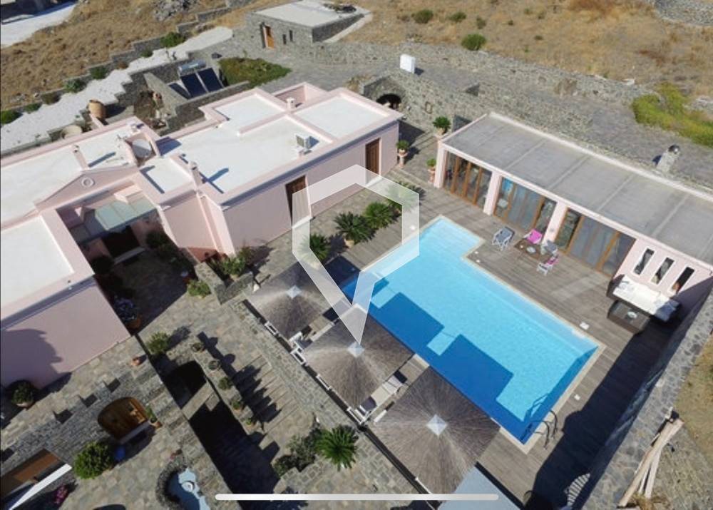 Βίλλα 588 τ.μ. πρός πώληση, Κυκλάδες, Σύρος