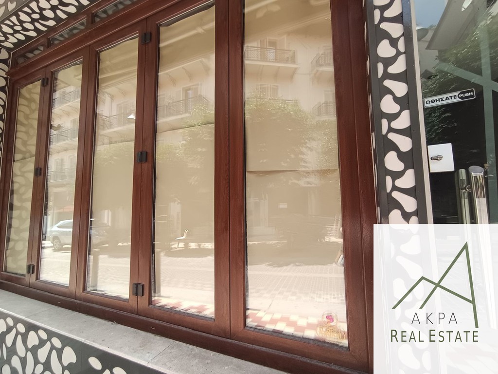 Κατάστημα 248 τ.μ. πρός ενοικίαση, Ευρυτανία, Καρπενήσι