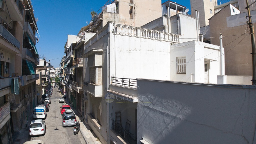 Κτίριο 260 τ.μ. προς πώληση, Κλωναρίδου