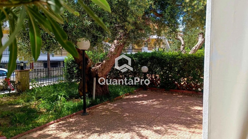 Διαμέρισμα 65 τ.μ. προς πώληση, Μόλες Καλύβες