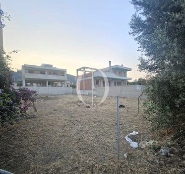 Land plot 450 sqm for sale