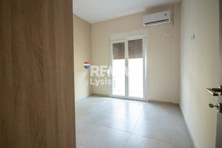 Διαμέρισμα 45 τ.μ. για πώληση, Πειραιάς, Αγία Σοφία-thumb-1