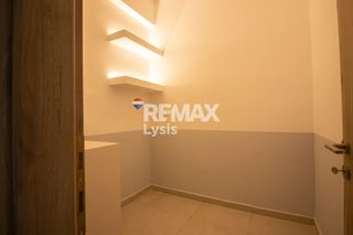 Διαμέρισμα 45 τ.μ. για πώληση, Πειραιάς, Αγία Σοφία-thumb-7