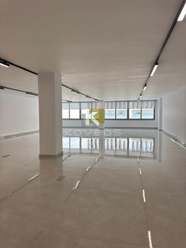 Γραφείο 195 τ.μ. πρός ενοικίαση