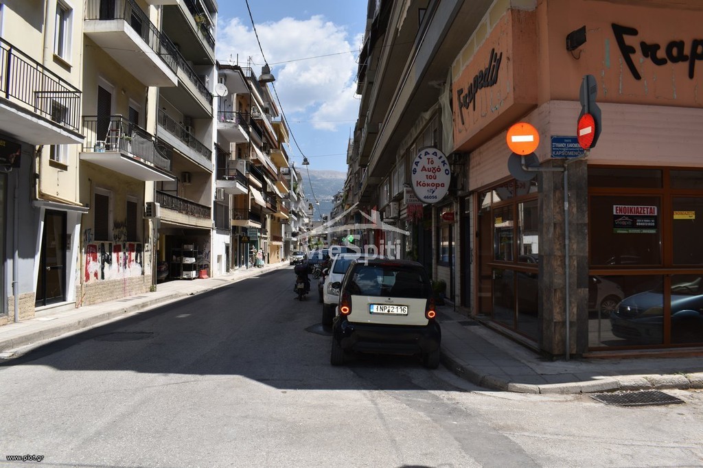 Κατάστημα 90 τ.μ. προς ενοικίαση, Κέντρο Ιωαννίνων
