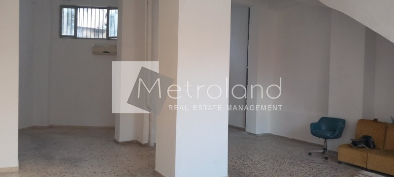 Κτίριο 295 τ.μ. προς πώληση, Άνω Καλογρέζα