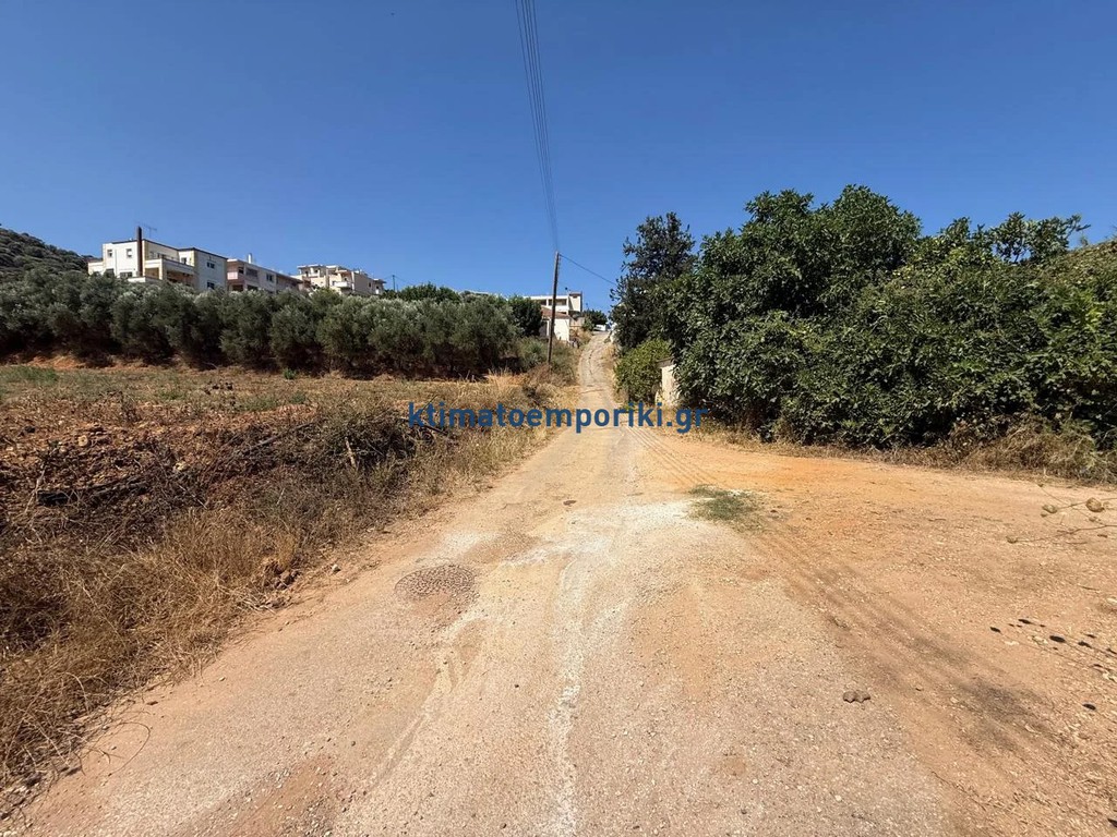 Οικόπεδο 1.488 τ.μ. προς πώληση, Βαρύπετρο