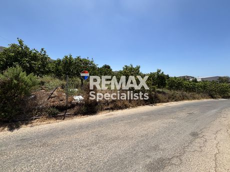 Οικόπεδο 1.800 τ.μ. προς πώληση