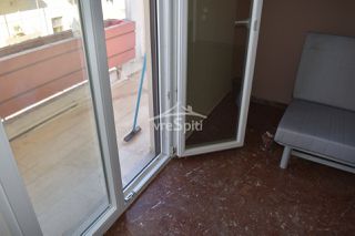 Studio / γκαρσονιέρα 36 τ.μ. προς ενοικίαση, Κέντρο Ιωαννίνων-thumb-2