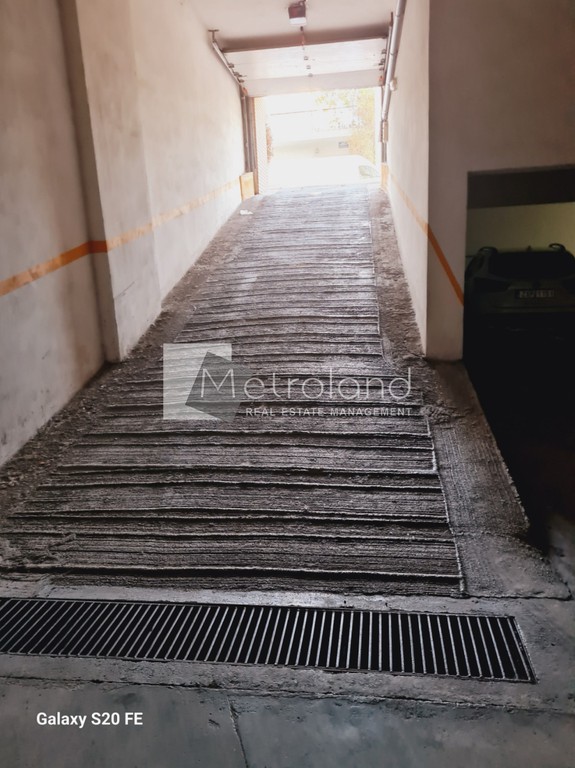 Parking 12 τ.μ. πρός πώληση, Πειραιάς - Προάστια, Νίκαια