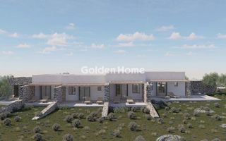 Συγκρότημα διαμερισμάτων 256 τ.μ. για πώληση, Κυκλάδες, Πάρος-thumb-2