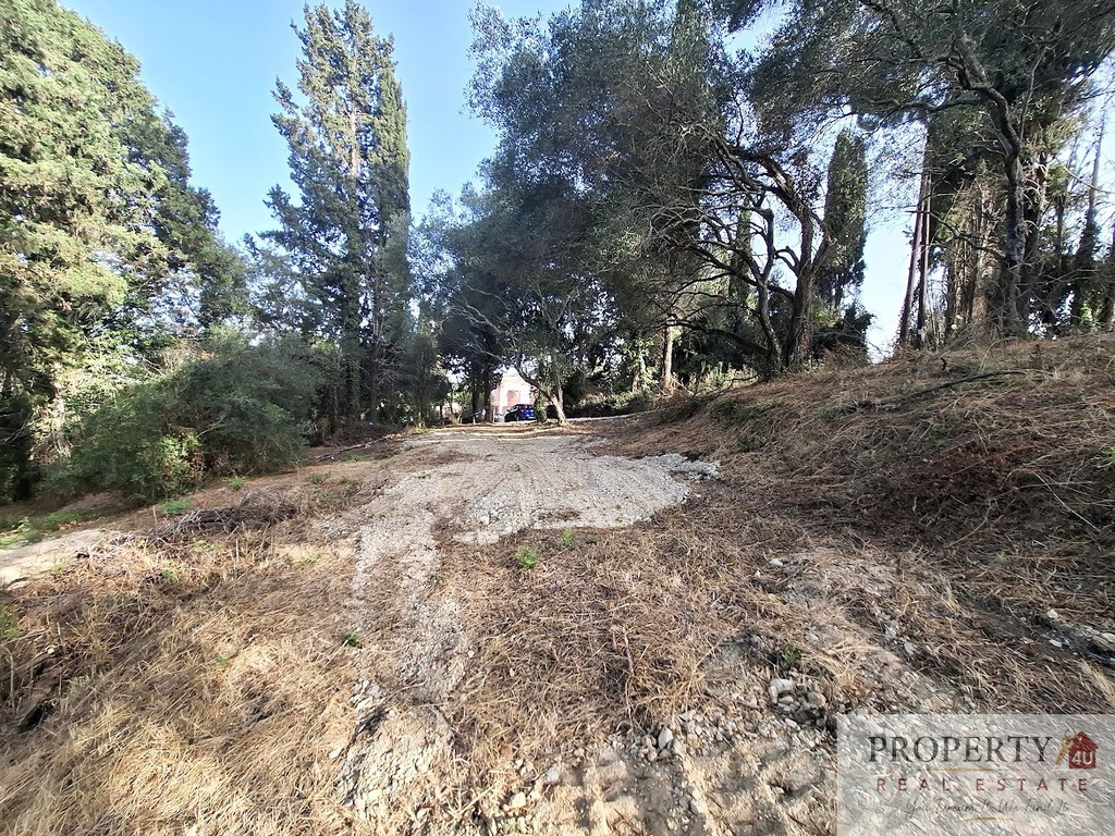 Οικόπεδο 3.696 τ.μ. πρός πώληση, Ν. Κέρκυρας, Κέρκυρα