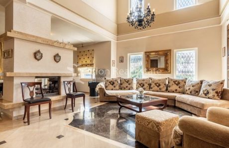 Maisonette 240 sqm for sale