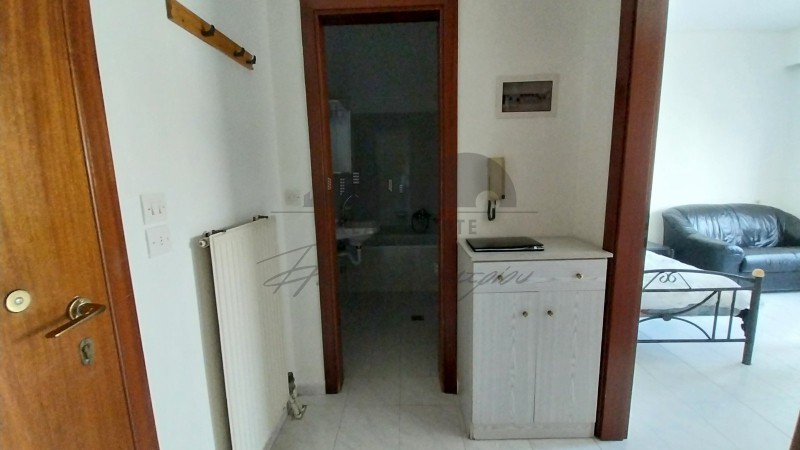 Studio / γκαρσονιέρα 35 τ.μ. προς ενοικίαση, Μεταμόρφωση Βόλου