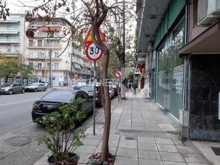 Κατάστημα 442 τ.μ. προς πώληση, Ιπποκράτειο-thumb-5