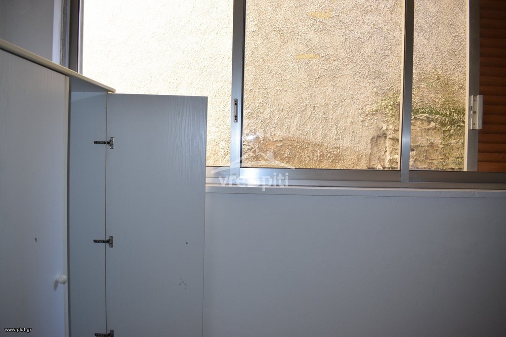 Studio / γκαρσονιέρα 32 τ.μ. προς ενοικίαση, Κέντρο Ιωαννίνων