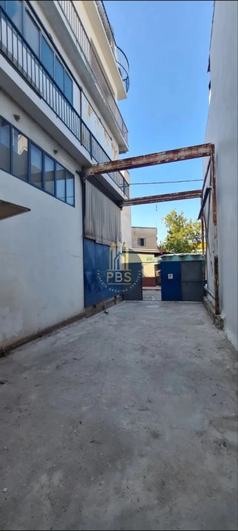 Κατάστημα 226 τ.μ. προς ενοικίαση, Βιαμάξ