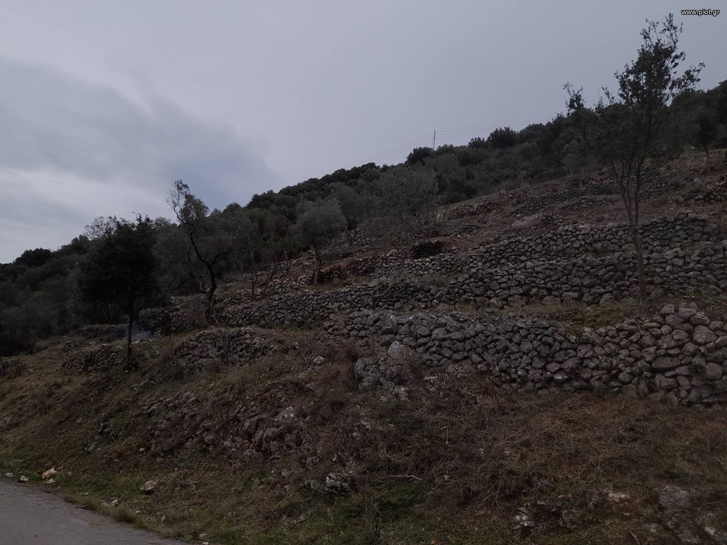 Οικόπεδο 1.213 τ.μ. προς πώληση, Ν. Λευκάδας, Λευκάδα