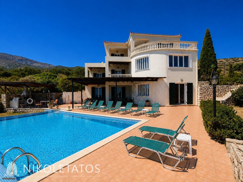 Βίλλα 329 τ.μ. πρός πώληση, Ν. Κεφαλονιάς, Κεφαλονιά