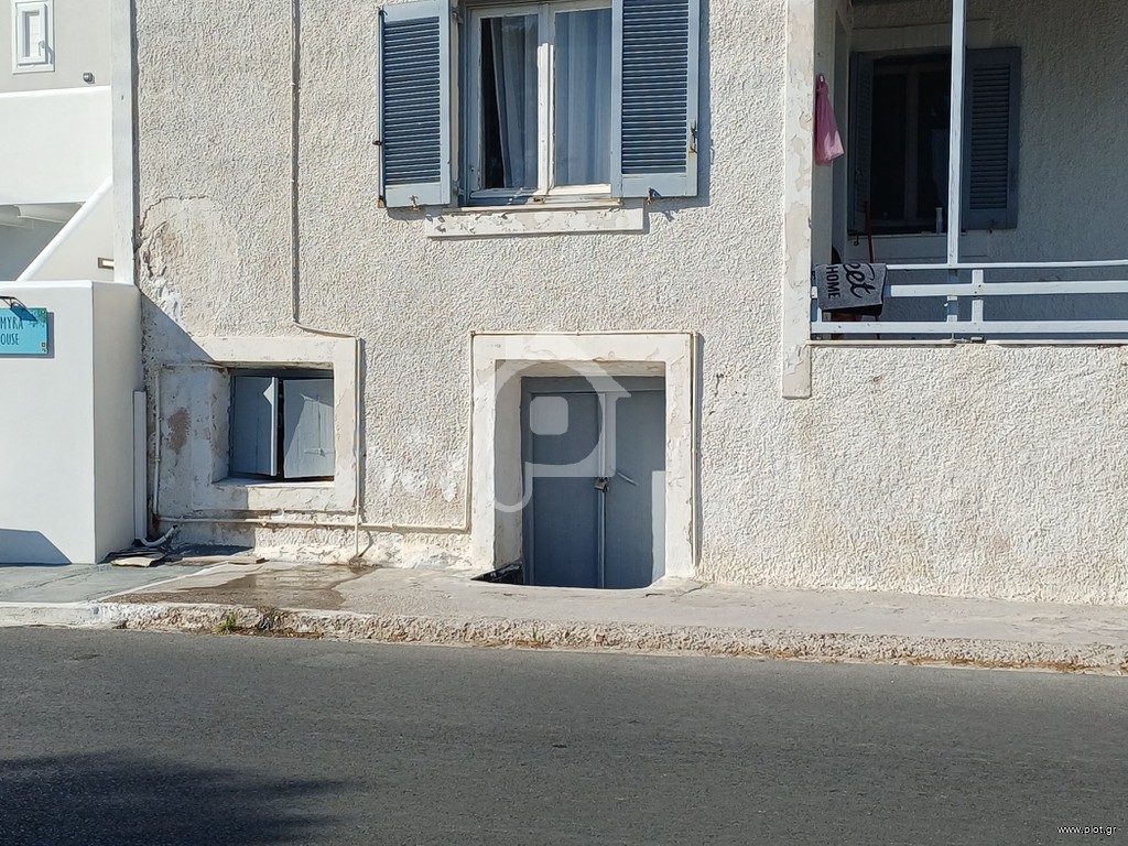 Ακίνητο 30 τ.μ. προς ενοικίαση, Αδάμαντας
