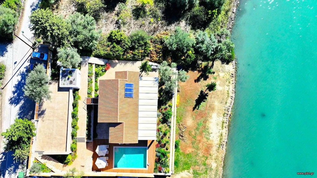 Βίλλα 200 τ.μ. προς πώληση, Ν. Λευκάδας, Μεγανήσι