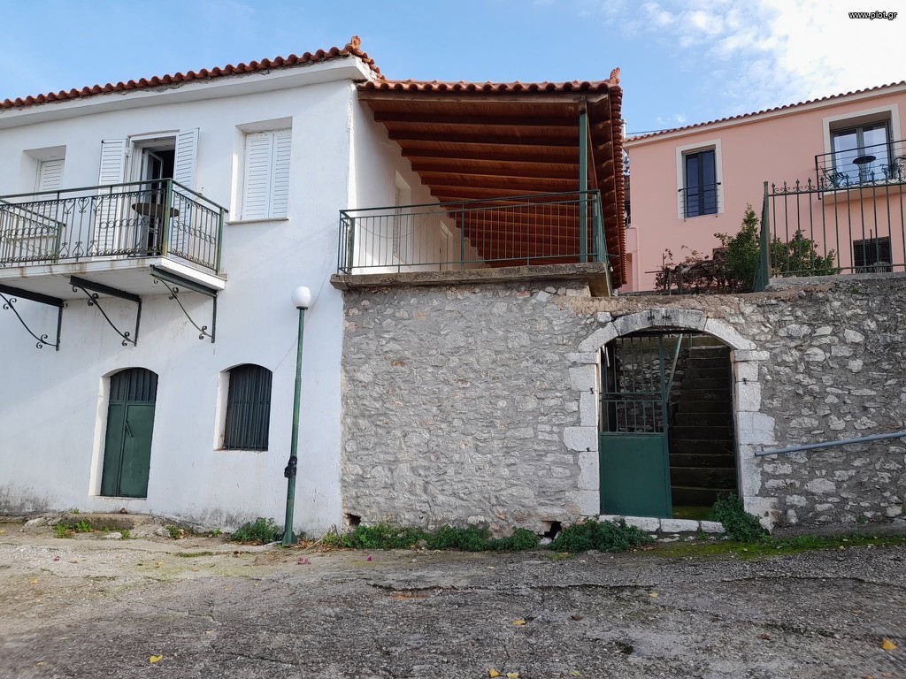 Μονοκατοικία 95 τ.μ. πρός πώληση, Μεσσηνία, Κυπαρισσία