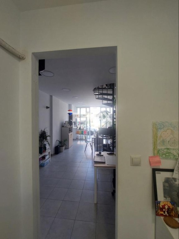 Κατάστημα 213 τ.μ. προς ενοικίαση, Άνω Ηλιούπολη Αττικής