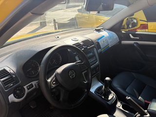 Skoda Octavia 2012 1.6 diesel-thumb-6