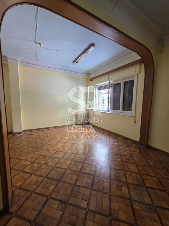 Επιχειρηματικό κτίριο 260 τ.μ. προς ενοικίαση, Κέντρο Πάτρας