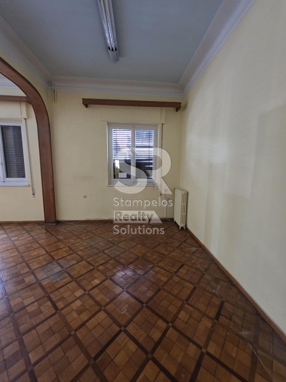 Επιχειρηματικό κτίριο 260 τ.μ. προς ενοικίαση, Κέντρο Πάτρας