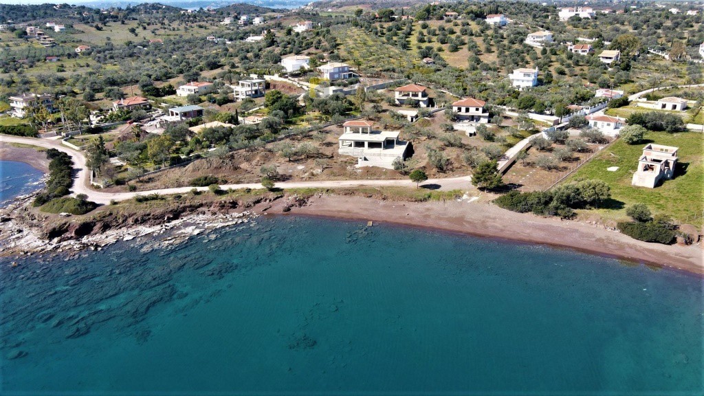 Μονοκατοικία 200 τ.μ. προς πώληση, Κουβέρτα