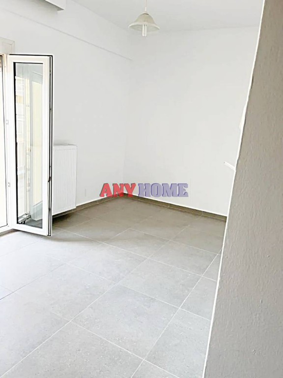 Studio / γκαρσονιέρα 30 τ.μ. προς πώληση, Άγιος Γιώργιος - Τρωάδα
