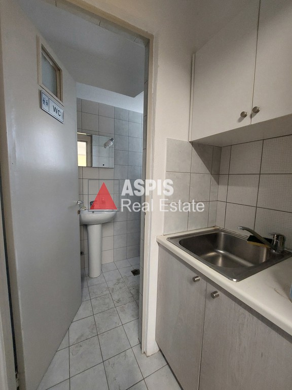 Κατάστημα 483 τ.μ. προς ενοικίαση, Κάτω Ηλιούπολη Αττικής
