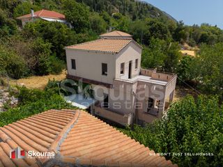 Μονοκατοικία 100 τ.μ. για πώληση